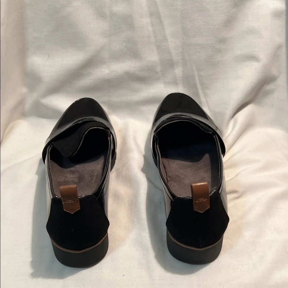 Dr. Scholls Black Patent Leather Loafers